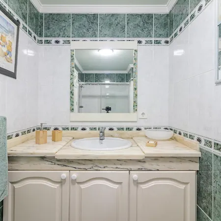 With Terrace Views Apartment *